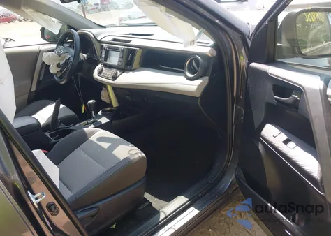 2013 Toyota Rav4 Xle z USA, uszkodzony, nr VIN JTMWFREV9D5013629